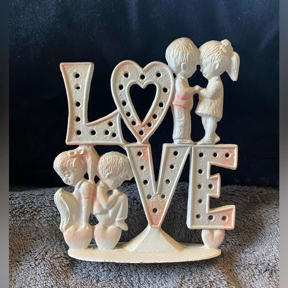 LOVE Earring Holder